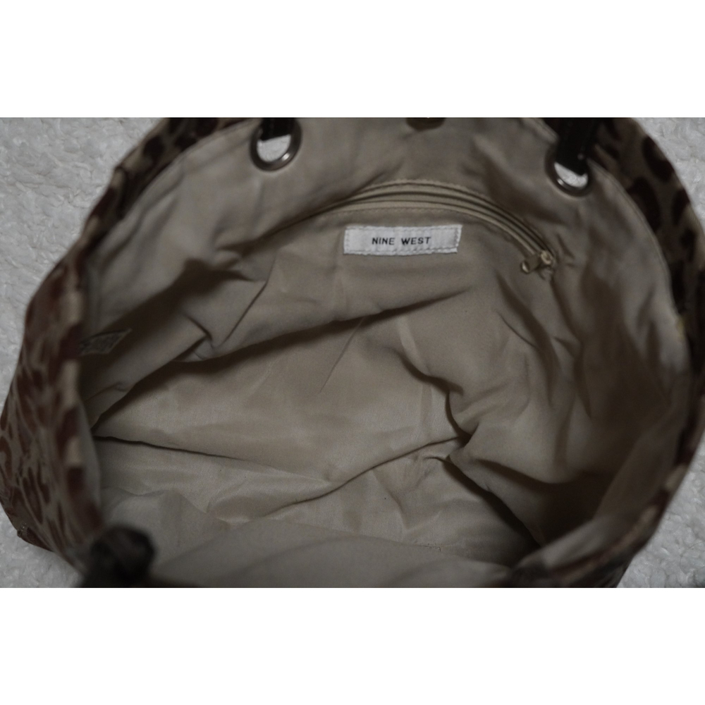 Nine West Leopard/Cheetah Print Tote Bag - Picture 9 of 10